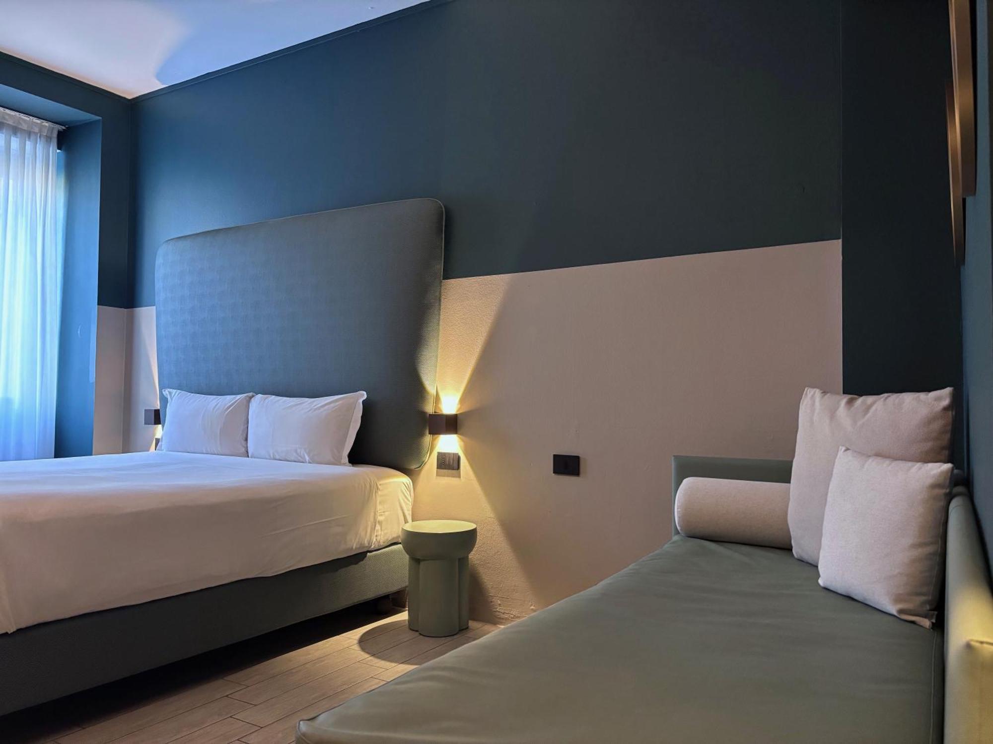 Av Hotel Milano Exterior photo