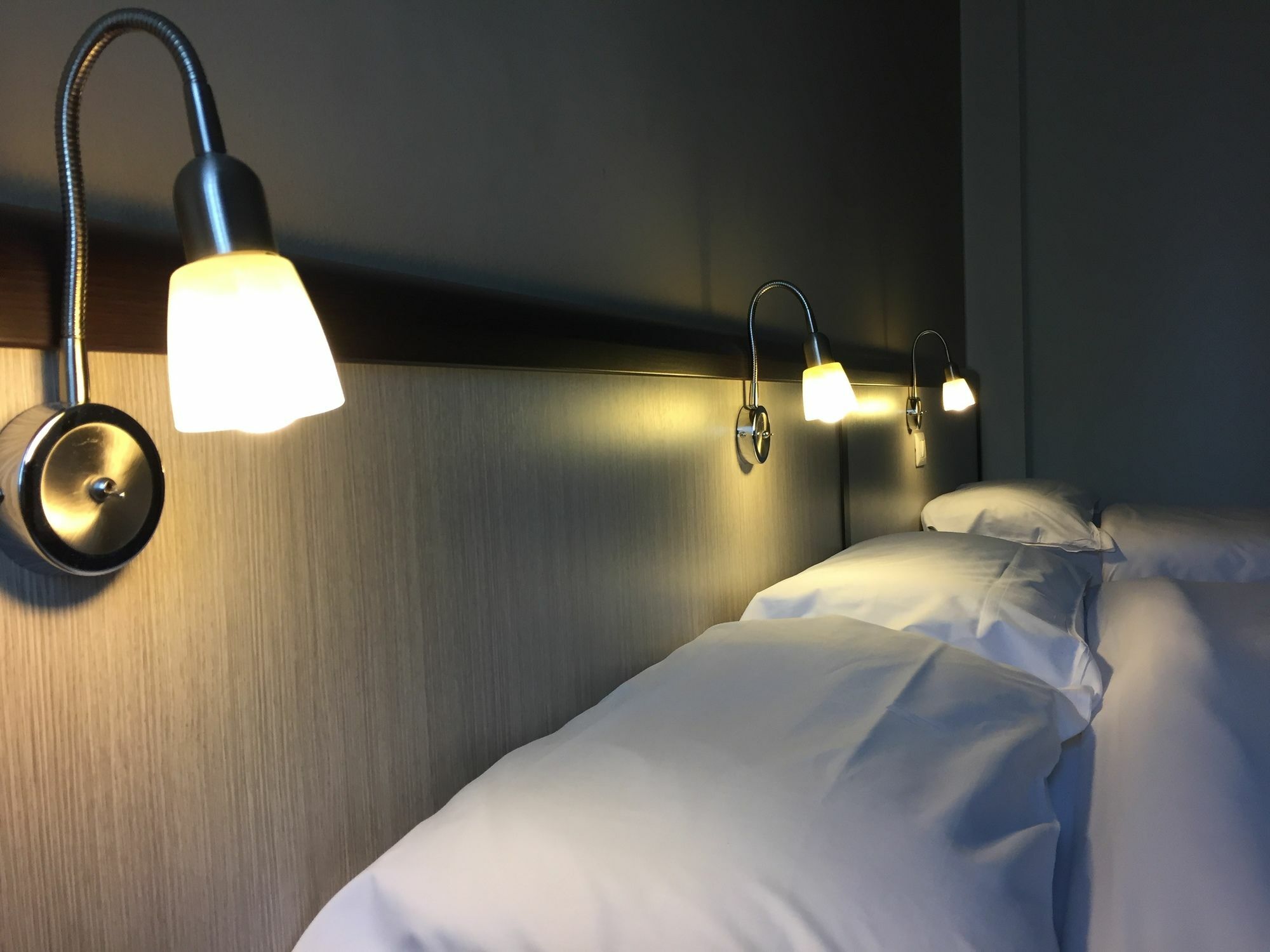 Av Hotel Milano Exterior photo