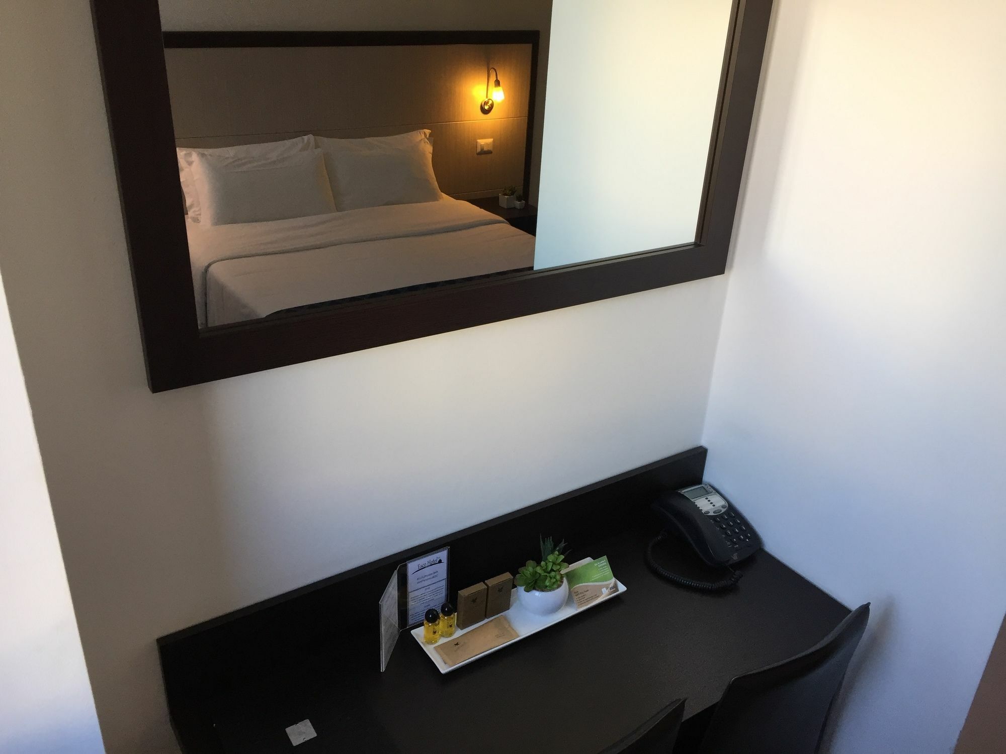 Av Hotel Milano Exterior photo